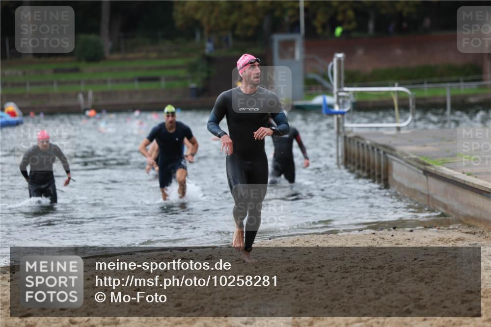 13.09.2026 - Stadtparktriathlon Mo-Foto http://msf.ph/oto/10258281 13.09.2026 11:52:29 Schwimmen 958, 964, 997, 999, 1009, 1037, 1049 meine-sportfotos.de