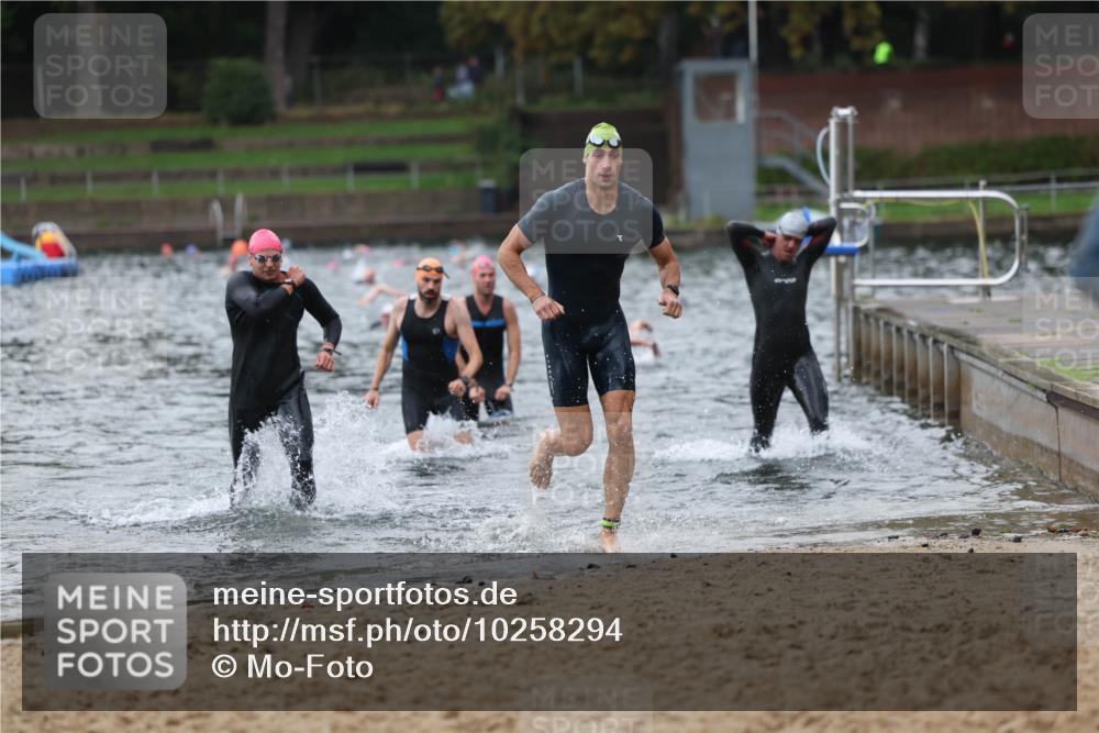 13.09.2026 - Stadtparktriathlon Mo-Foto http://msf.ph/oto/10258294 13.09.2026 11:52:31 Schwimmen 958, 964, 997, 999, 1009, 1037, 1049 meine-sportfotos.de