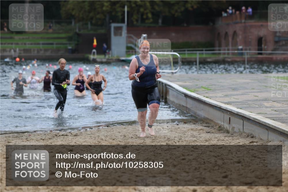13.09.2026 - Stadtparktriathlon Mo-Foto http://msf.ph/oto/10258305 13.09.2026 11:12:38 Schwimmen 713, 731, 789, 793, 799 meine-sportfotos.de