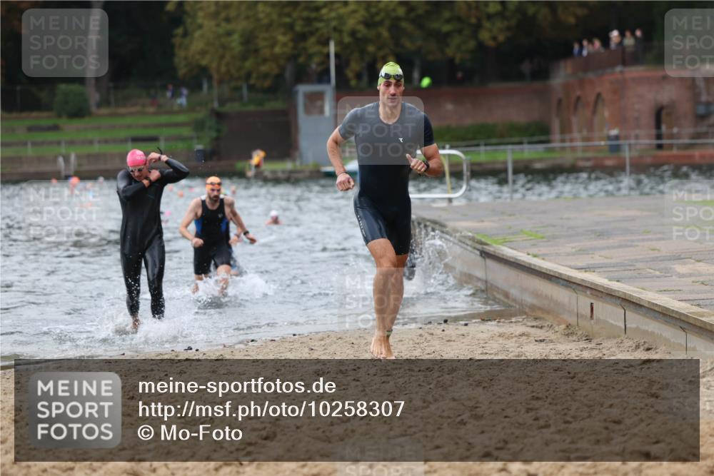 13.09.2026 - Stadtparktriathlon Mo-Foto http://msf.ph/oto/10258307 13.09.2026 11:52:33 Schwimmen 958, 964, 999, 1009, 1037, 1049 meine-sportfotos.de