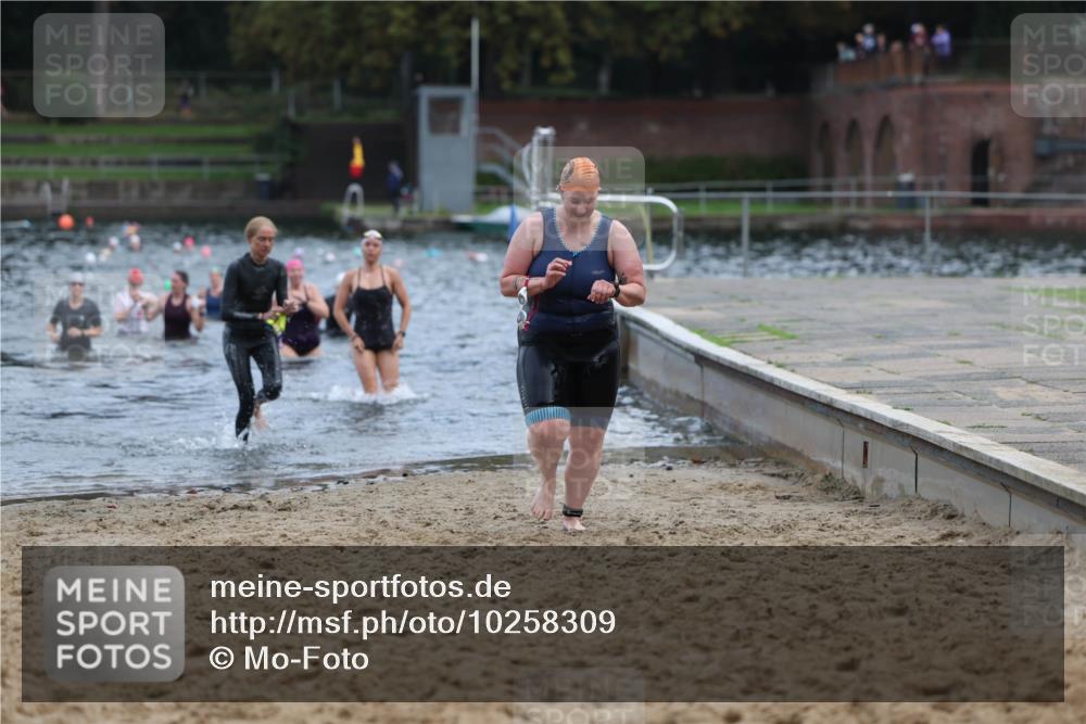 13.09.2026 - Stadtparktriathlon Mo-Foto http://msf.ph/oto/10258309 13.09.2026 11:12:38 Schwimmen 713, 731, 789, 793, 799 meine-sportfotos.de