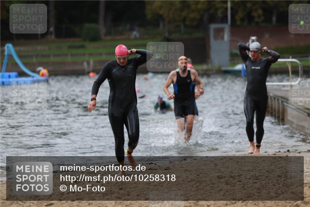 13.09.2026 - Stadtparktriathlon Mo-Foto http://msf.ph/oto/10258318 13.09.2026 11:52:35 Schwimmen 958, 964, 999, 1009, 1037, 1049 meine-sportfotos.de