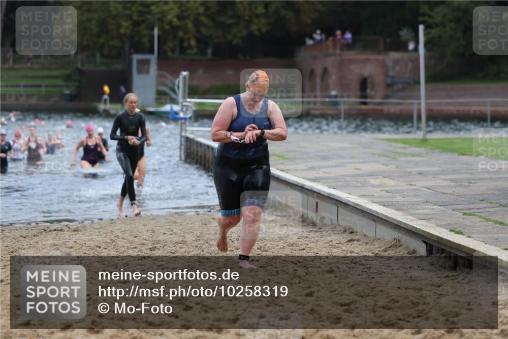 13.09.2026 - Stadtparktriathlon Mo-Foto http://msf.ph/oto/10258319 13.09.2026 11:12:40 Schwimmen 713, 789, 793, 799 meine-sportfotos.de