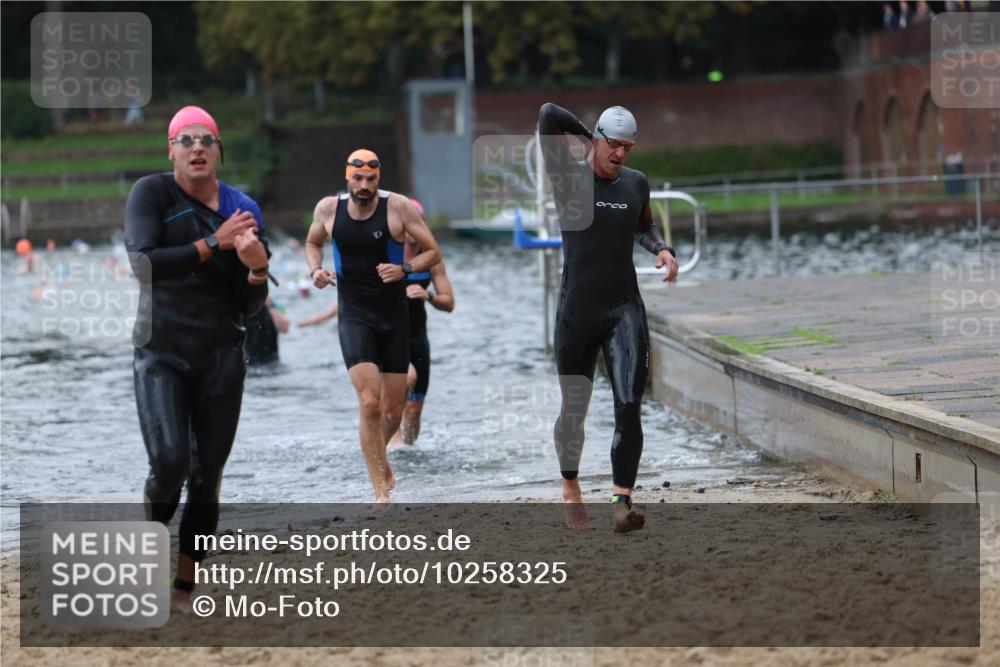 13.09.2026 - Stadtparktriathlon Mo-Foto http://msf.ph/oto/10258325 13.09.2026 11:52:36 Schwimmen 958, 964, 999, 1009, 1037, 1049 meine-sportfotos.de