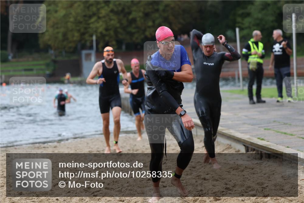 13.09.2026 - Stadtparktriathlon Mo-Foto http://msf.ph/oto/10258335 13.09.2026 11:52:39 Schwimmen 958, 964, 999, 1009, 1028, 1037 meine-sportfotos.de