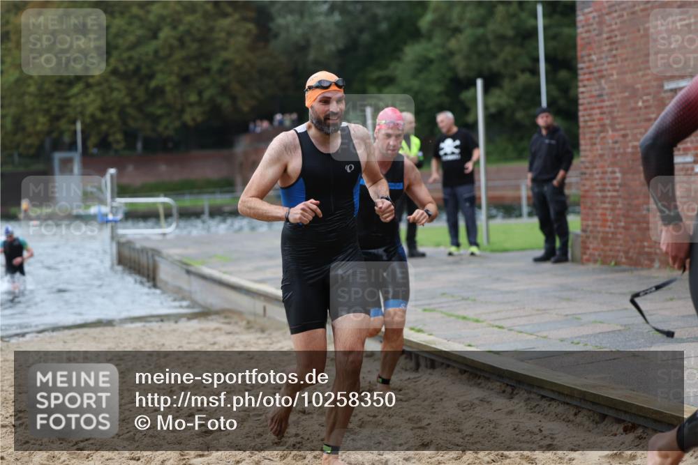13.09.2026 - Stadtparktriathlon Mo-Foto http://msf.ph/oto/10258350 13.09.2026 11:52:41 Schwimmen 958, 964, 999, 1009, 1028 meine-sportfotos.de