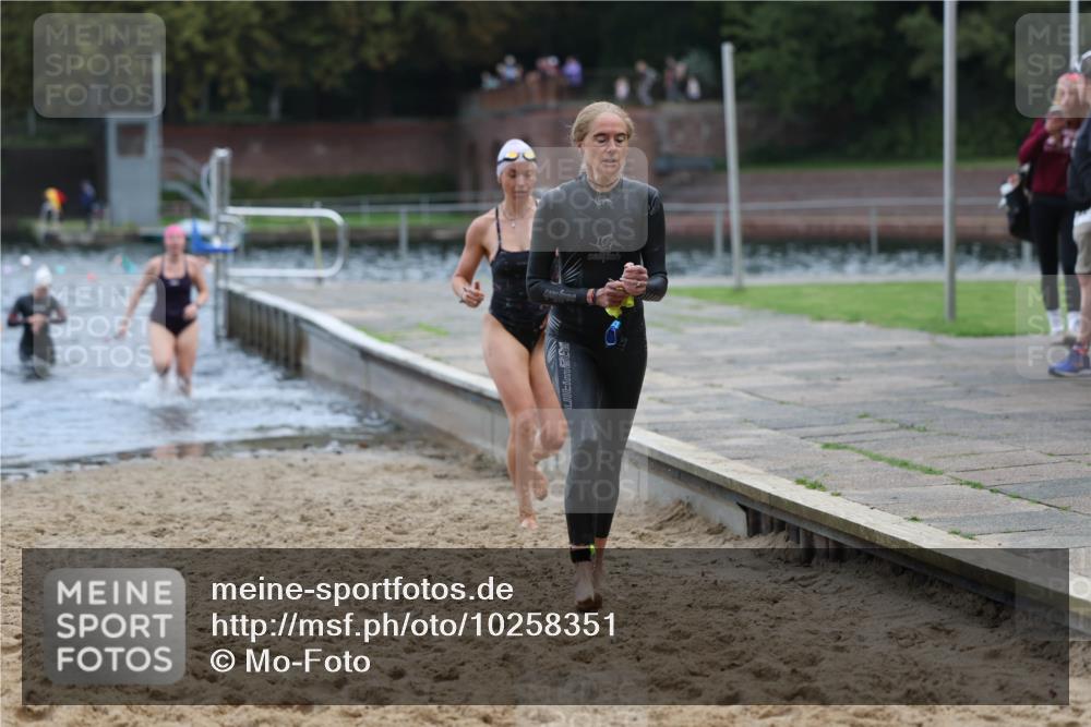 13.09.2026 - Stadtparktriathlon Mo-Foto http://msf.ph/oto/10258351 13.09.2026 11:12:44 Schwimmen 713, 716, 721, 780, 789, 793, 799 meine-sportfotos.de
