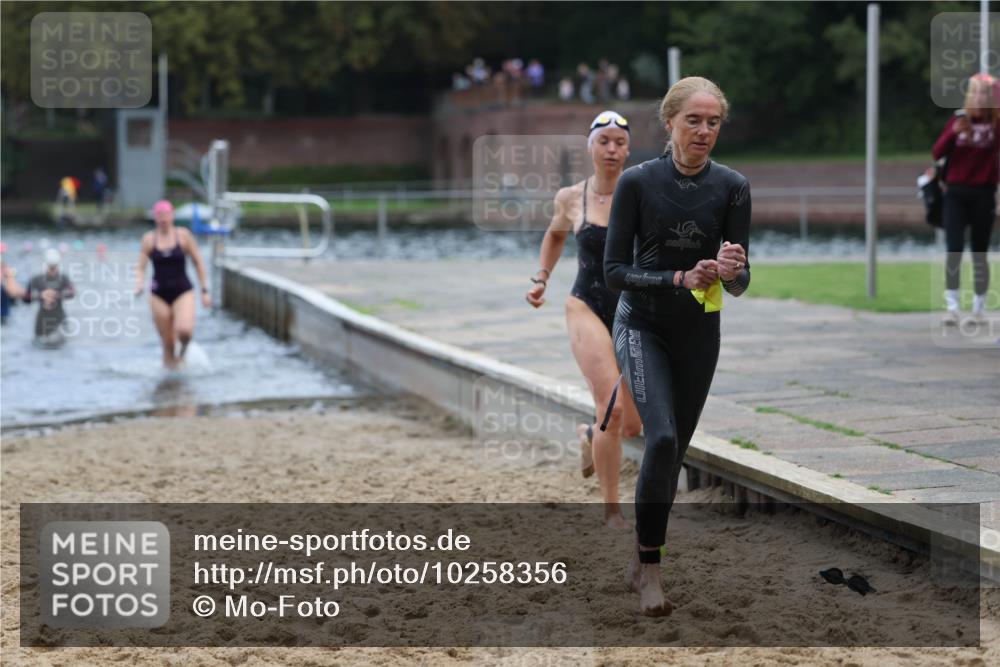 13.09.2026 - Stadtparktriathlon Mo-Foto http://msf.ph/oto/10258356 13.09.2026 11:12:44 Schwimmen 713, 716, 721, 780, 789, 793, 799 meine-sportfotos.de