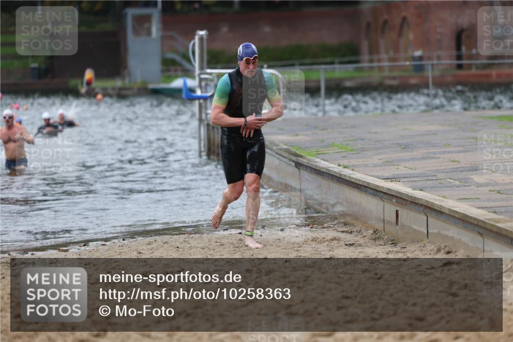 13.09.2026 - Stadtparktriathlon Mo-Foto http://msf.ph/oto/10258363 13.09.2026 11:52:47 Schwimmen 1028 meine-sportfotos.de