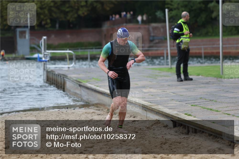 13.09.2026 - Stadtparktriathlon Mo-Foto http://msf.ph/oto/10258372 13.09.2026 11:52:49 Schwimmen 1028, 1063 meine-sportfotos.de