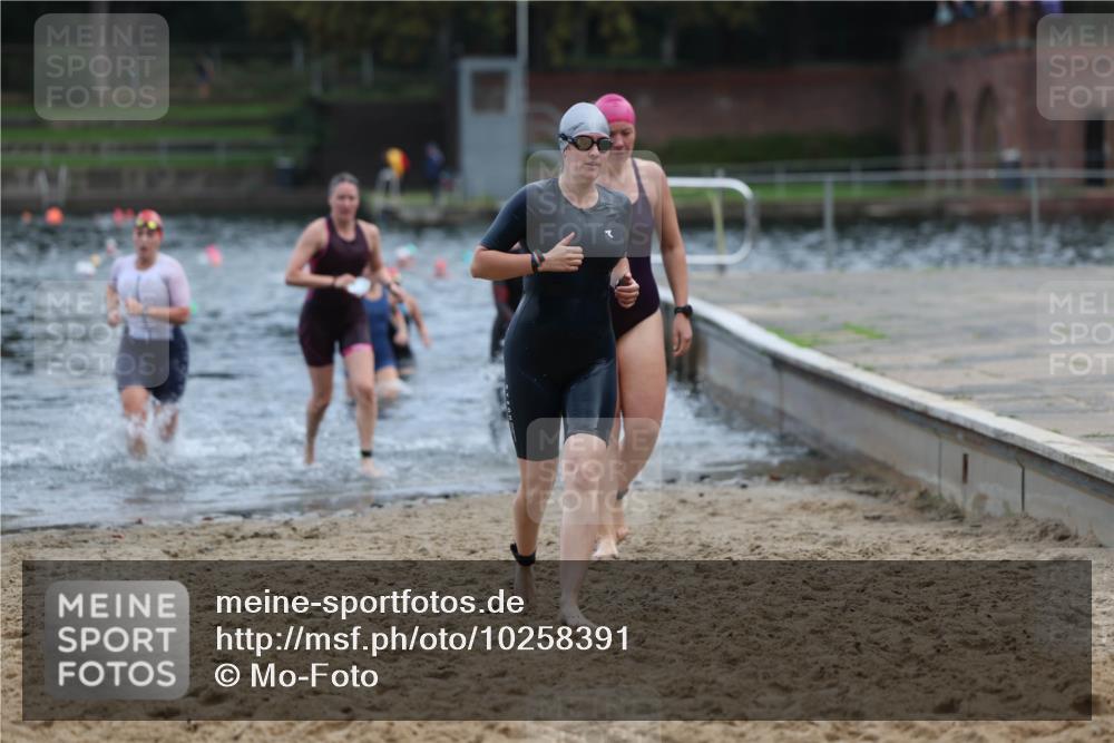 13.09.2026 - Stadtparktriathlon Mo-Foto http://msf.ph/oto/10258391 13.09.2026 11:12:50 Schwimmen 710, 713, 716, 721, 730, 780, 801 meine-sportfotos.de