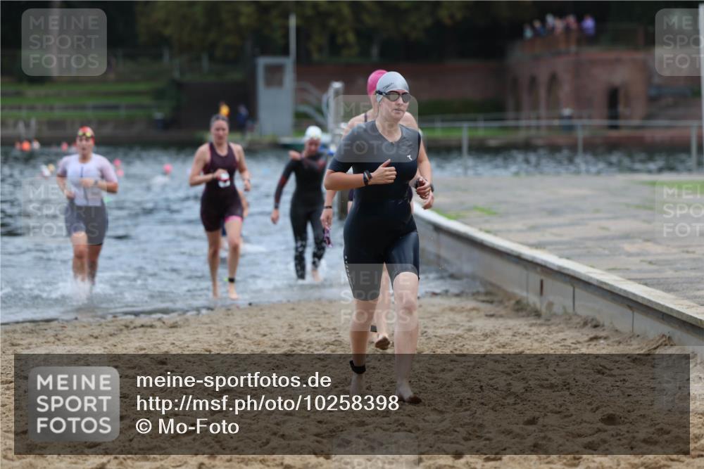 13.09.2026 - Stadtparktriathlon Mo-Foto http://msf.ph/oto/10258398 13.09.2026 11:12:51 Schwimmen 710, 713, 716, 721, 730, 780, 801 meine-sportfotos.de