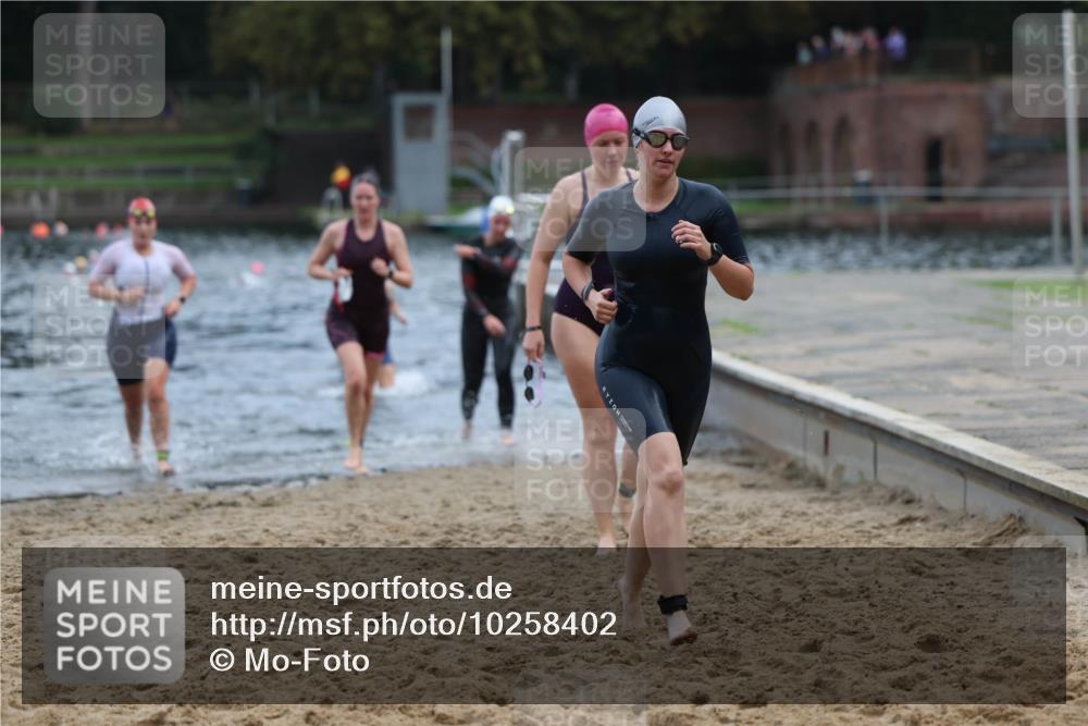 13.09.2026 - Stadtparktriathlon Mo-Foto http://msf.ph/oto/10258402 13.09.2026 11:12:51 Schwimmen 710, 713, 716, 721, 730, 780, 801 meine-sportfotos.de
