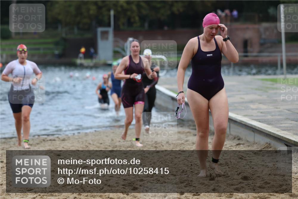 13.09.2026 - Stadtparktriathlon Mo-Foto http://msf.ph/oto/10258415 13.09.2026 11:12:53 Schwimmen 710, 713, 716, 721, 730, 780, 801 meine-sportfotos.de