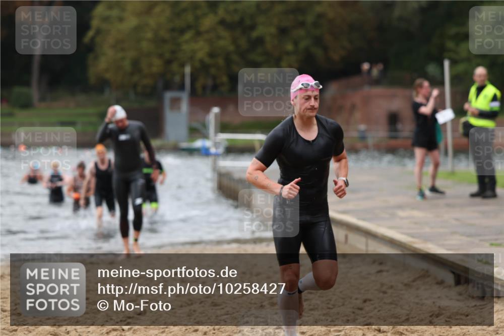 13.09.2026 - Stadtparktriathlon Mo-Foto http://msf.ph/oto/10258427 13.09.2026 11:53:14 Schwimmen 955, 970, 974, 980, 998, 1040 meine-sportfotos.de