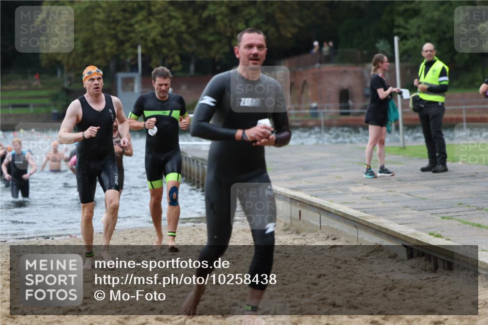 13.09.2026 - Stadtparktriathlon Mo-Foto http://msf.ph/oto/10258438 13.09.2026 11:53:19 Schwimmen 955, 974, 980, 998, 1040, 1055, 1057 meine-sportfotos.de
