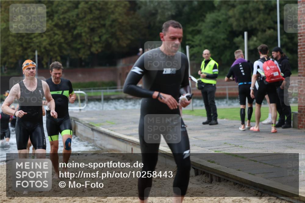 13.09.2026 - Stadtparktriathlon Mo-Foto http://msf.ph/oto/10258443 13.09.2026 11:53:20 Schwimmen 955, 974, 980, 998, 1040, 1055, 1057 meine-sportfotos.de