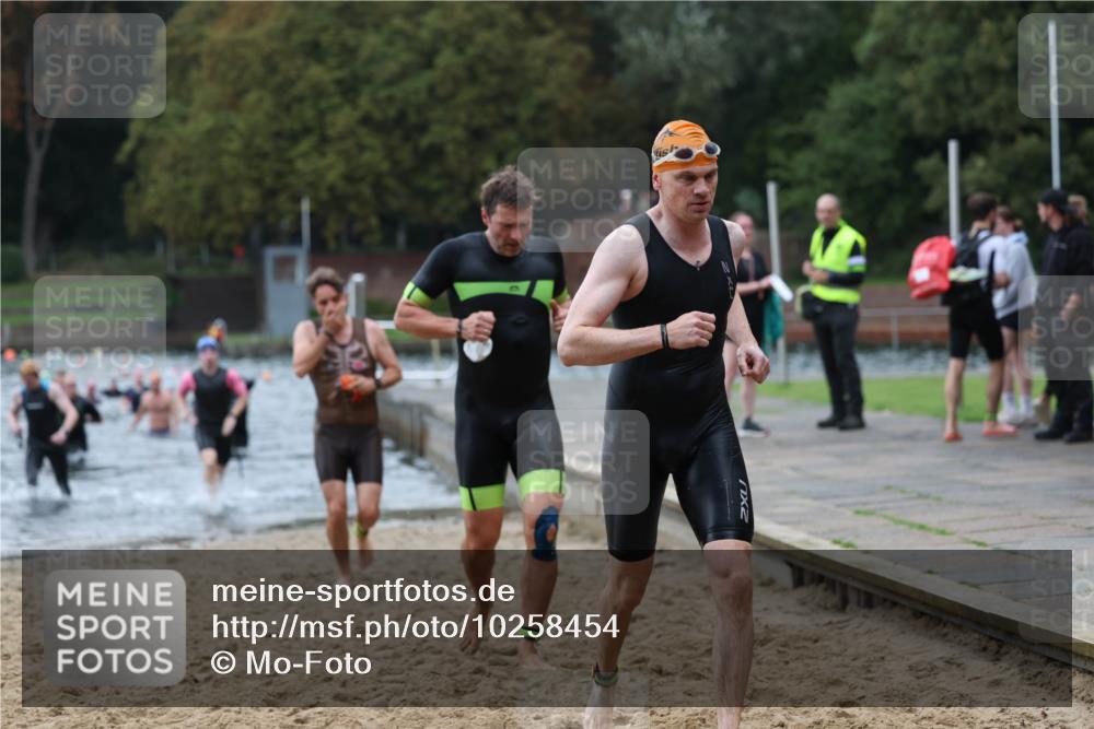 13.09.2026 - Stadtparktriathlon Mo-Foto http://msf.ph/oto/10258454 13.09.2026 11:53:22 Schwimmen 951, 955, 974, 980, 998, 1035, 1040, 1055, 1057, 1066 meine-sportfotos.de