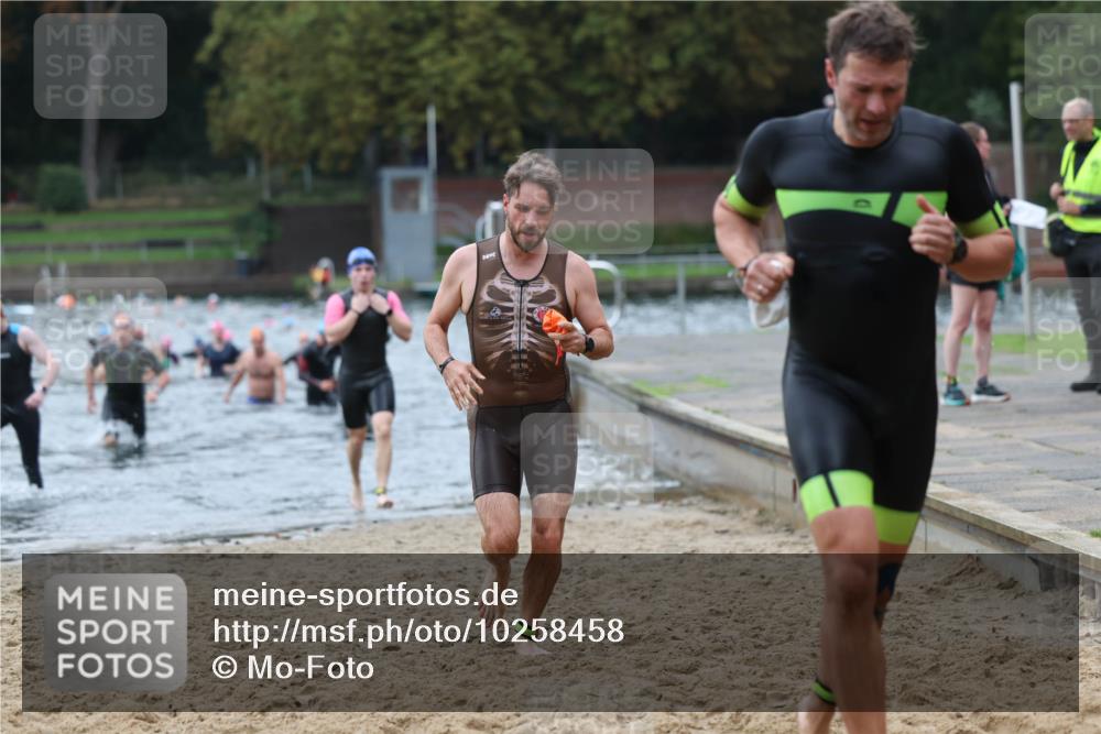 13.09.2026 - Stadtparktriathlon Mo-Foto http://msf.ph/oto/10258458 13.09.2026 11:53:23 Schwimmen 951, 955, 974, 980, 998, 1035, 1040, 1055, 1057, 1066 meine-sportfotos.de