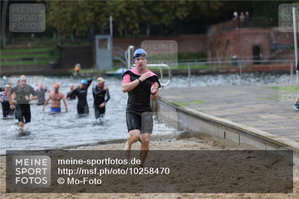 13.09.2026 - Stadtparktriathlon Mo-Foto http://msf.ph/oto/10258470 13.09.2026 11:53:26 Schwimmen 951, 974, 980, 998, 1035, 1055, 1057, 1066, 1067 meine-sportfotos.de