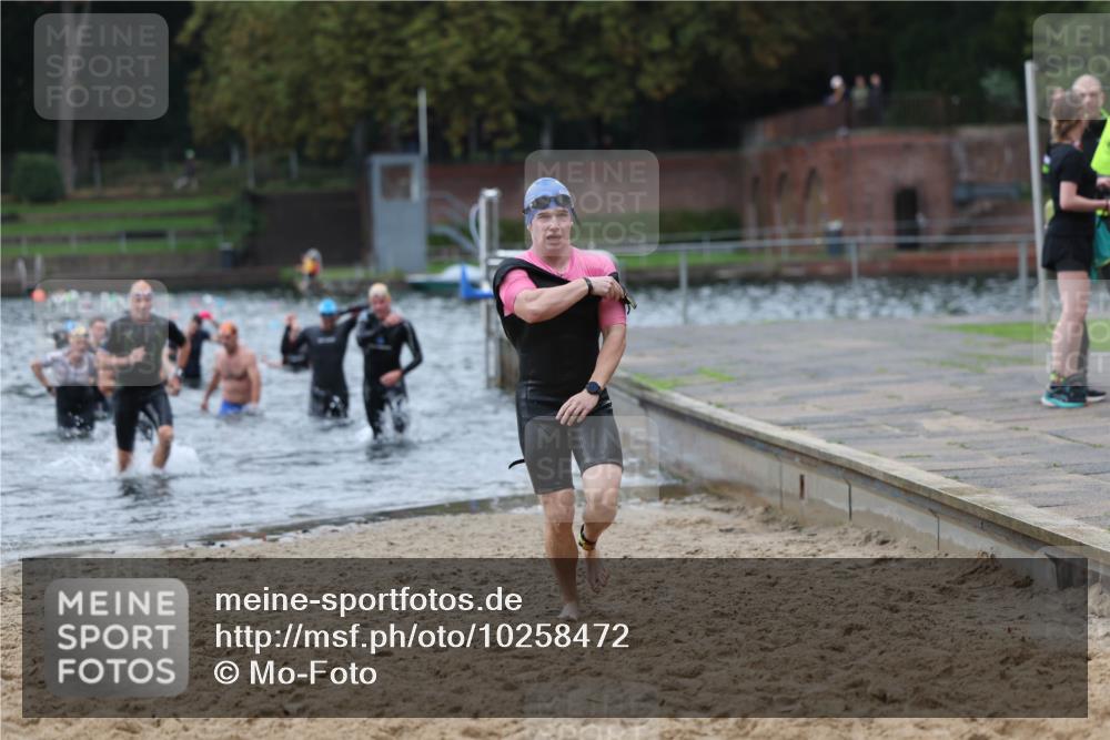 13.09.2026 - Stadtparktriathlon Mo-Foto http://msf.ph/oto/10258472 13.09.2026 11:53:26 Schwimmen 951, 974, 980, 998, 1035, 1055, 1057, 1066, 1067 meine-sportfotos.de