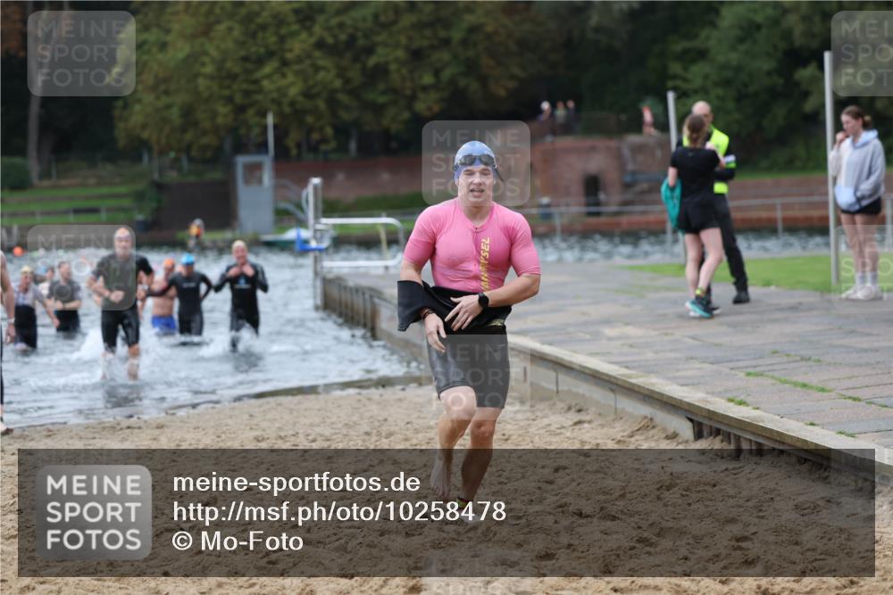 13.09.2026 - Stadtparktriathlon Mo-Foto http://msf.ph/oto/10258478 13.09.2026 11:53:27 Schwimmen 951, 974, 980, 998, 1035, 1050, 1055, 1057, 1066, 1067 meine-sportfotos.de