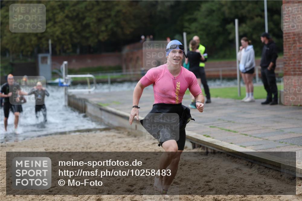 13.09.2026 - Stadtparktriathlon Mo-Foto http://msf.ph/oto/10258483 13.09.2026 11:53:28 Schwimmen 951, 974, 980, 998, 1035, 1050, 1055, 1057, 1066, 1067 meine-sportfotos.de