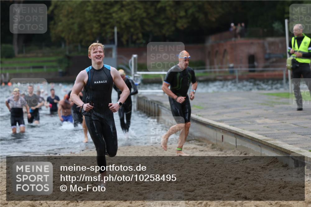 13.09.2026 - Stadtparktriathlon Mo-Foto http://msf.ph/oto/10258495 13.09.2026 11:53:30 Schwimmen 951, 980, 1035, 1050, 1055, 1057, 1062, 1066, 1067 meine-sportfotos.de