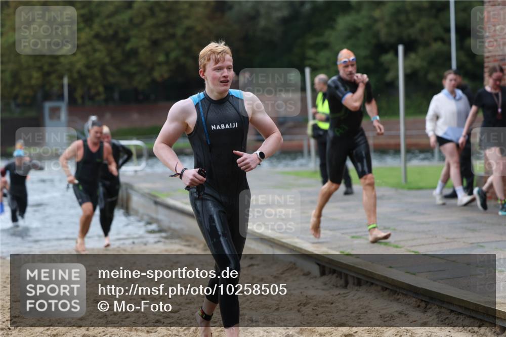 13.09.2026 - Stadtparktriathlon Mo-Foto http://msf.ph/oto/10258505 13.09.2026 11:53:31 Schwimmen 951, 980, 1035, 1050, 1055, 1057, 1062, 1066, 1067 meine-sportfotos.de