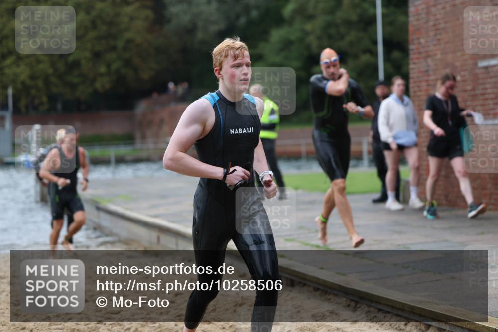 13.09.2026 - Stadtparktriathlon Mo-Foto http://msf.ph/oto/10258506 13.09.2026 11:53:32 Schwimmen 951, 980, 1035, 1050, 1051, 1055, 1057, 1062, 1066, 1067 meine-sportfotos.de
