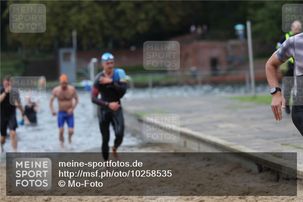 13.09.2026 - Stadtparktriathlon Mo-Foto http://msf.ph/oto/10258535 13.09.2026 11:53:37 Schwimmen 951, 1007, 1026, 1035, 1050, 1051, 1054, 1062, 1066, 1067 meine-sportfotos.de