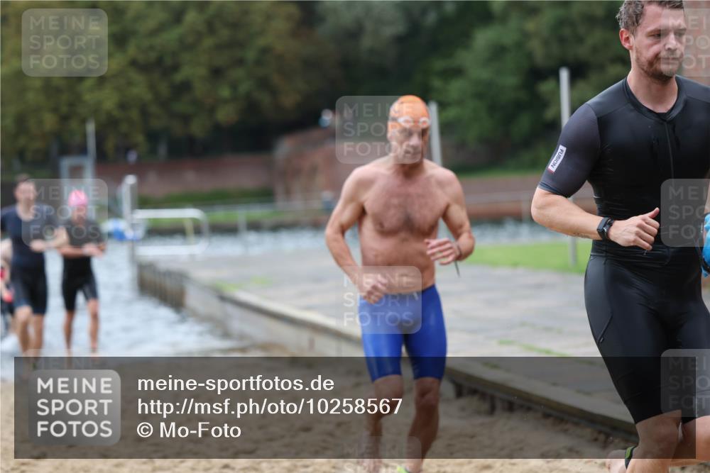 13.09.2026 - Stadtparktriathlon Mo-Foto http://msf.ph/oto/10258567 13.09.2026 11:53:43 Schwimmen 957, 1007, 1024, 1026, 1050, 1051, 1054, 1062, 1067 meine-sportfotos.de