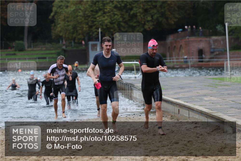 13.09.2026 - Stadtparktriathlon Mo-Foto http://msf.ph/oto/10258575 13.09.2026 11:53:45 Schwimmen 957, 986, 1007, 1024, 1026, 1050, 1051, 1054, 1062 meine-sportfotos.de