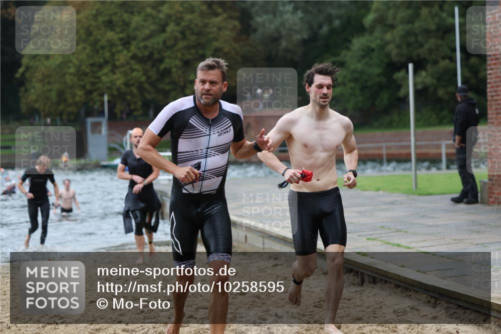 13.09.2026 - Stadtparktriathlon Mo-Foto http://msf.ph/oto/10258595 13.09.2026 11:53:49 Schwimmen 957, 986, 995, 1007, 1024, 1026, 1051, 1054 meine-sportfotos.de