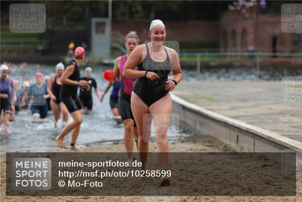 13.09.2026 - Stadtparktriathlon Mo-Foto http://msf.ph/oto/10258599 13.09.2026 11:13:31 Schwimmen 724, 737, 741, 747, 750, 757, 805, 812, 822, 825, 826 meine-sportfotos.de