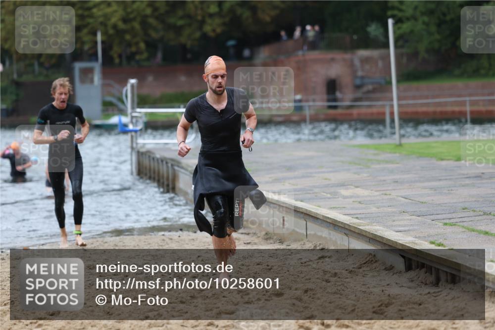 13.09.2026 - Stadtparktriathlon Mo-Foto http://msf.ph/oto/10258601 13.09.2026 11:53:51 Schwimmen 957, 986, 995, 1007, 1024, 1026, 1054 meine-sportfotos.de