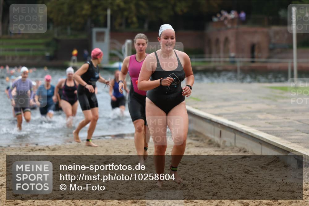 13.09.2026 - Stadtparktriathlon Mo-Foto http://msf.ph/oto/10258604 13.09.2026 11:13:32 Schwimmen 724, 737, 740, 741, 747, 750, 757, 805, 812, 822, 825, 826 meine-sportfotos.de
