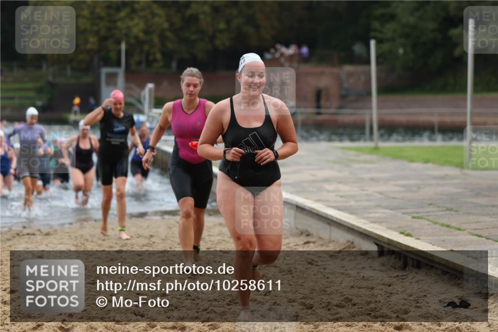 13.09.2026 - Stadtparktriathlon Mo-Foto http://msf.ph/oto/10258611 13.09.2026 11:13:33 Schwimmen 724, 737, 740, 741, 747, 750, 757, 805, 812, 822, 825, 826 meine-sportfotos.de