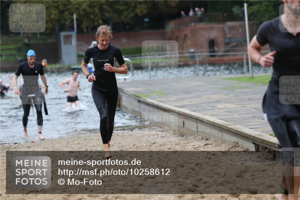 13.09.2026 - Stadtparktriathlon Mo-Foto http://msf.ph/oto/10258612 13.09.2026 11:53:53 Schwimmen 957, 986, 995, 1007, 1024, 1045, 1054 meine-sportfotos.de