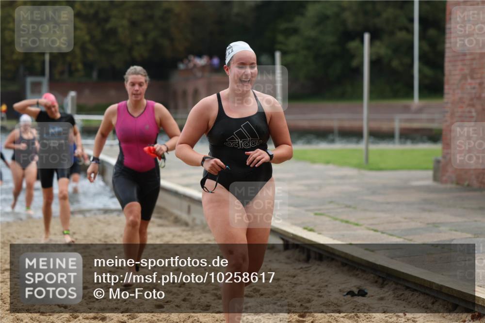 13.09.2026 - Stadtparktriathlon Mo-Foto http://msf.ph/oto/10258617 13.09.2026 11:13:33 Schwimmen 724, 737, 740, 741, 747, 750, 757, 805, 812, 822, 825, 826 meine-sportfotos.de