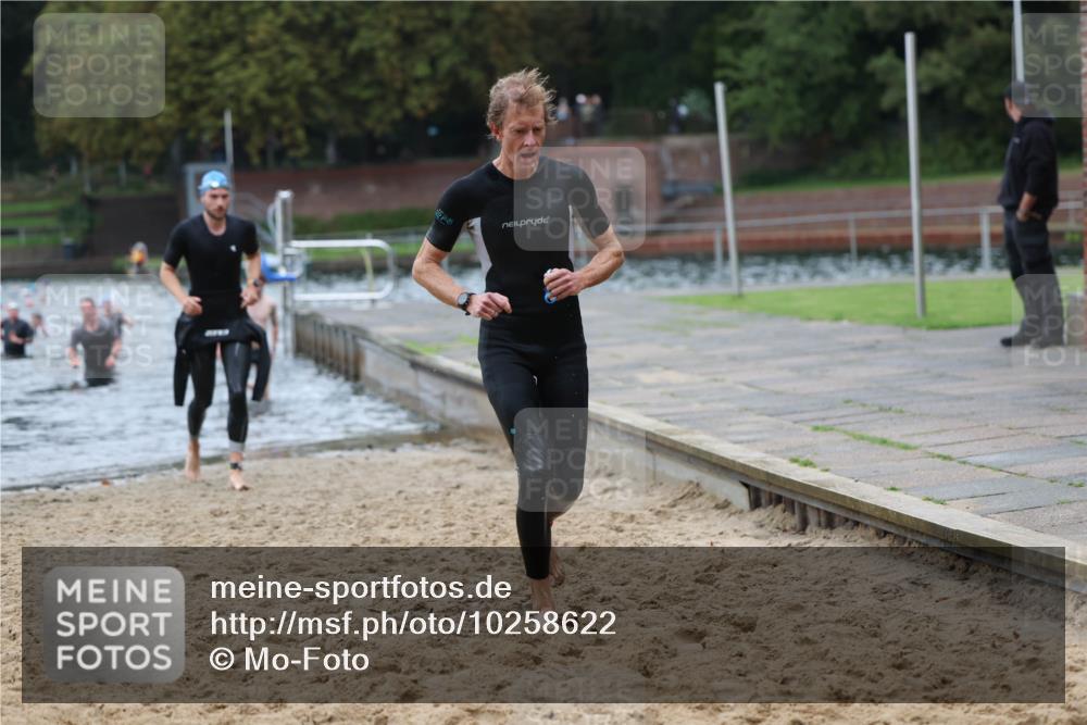 13.09.2026 - Stadtparktriathlon Mo-Foto http://msf.ph/oto/10258622 13.09.2026 11:53:54 Schwimmen 957, 986, 995, 1024, 1045 meine-sportfotos.de