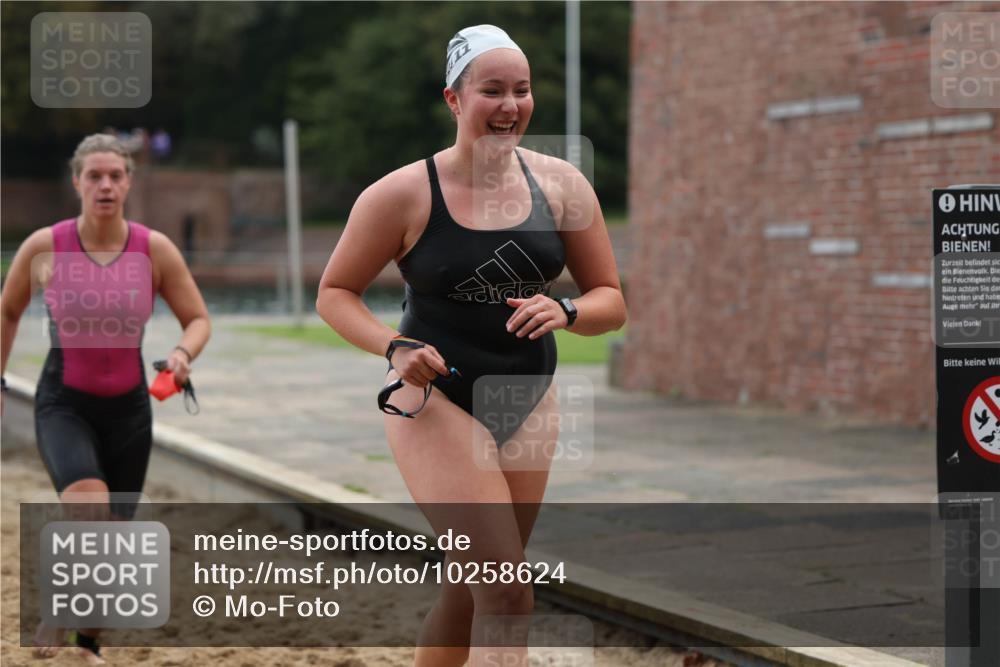 13.09.2026 - Stadtparktriathlon Mo-Foto http://msf.ph/oto/10258624 13.09.2026 11:13:34 Schwimmen 724, 737, 740, 741, 747, 750, 757, 805, 812, 822, 825, 826 meine-sportfotos.de