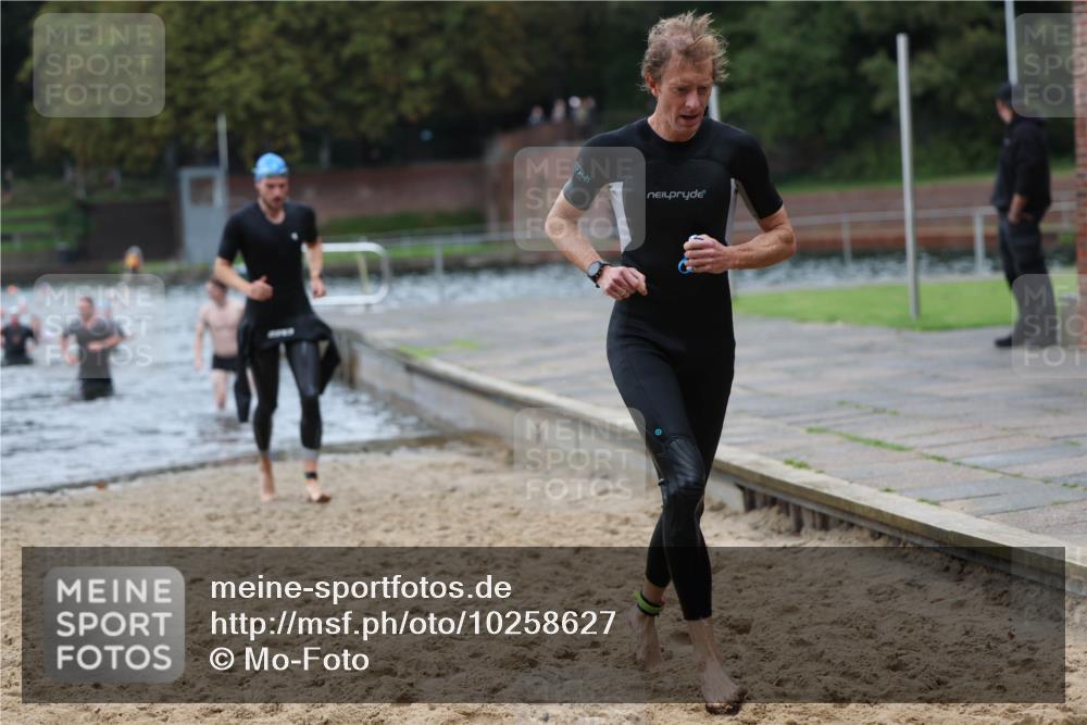 13.09.2026 - Stadtparktriathlon Mo-Foto http://msf.ph/oto/10258627 13.09.2026 11:53:55 Schwimmen 957, 986, 995, 1024, 1045 meine-sportfotos.de