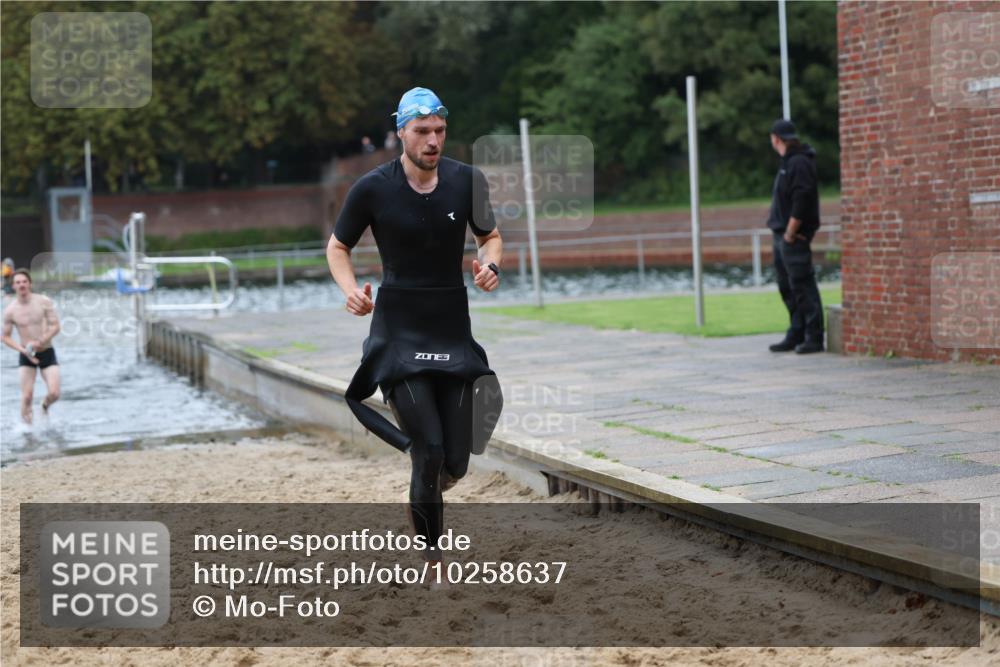 13.09.2026 - Stadtparktriathlon Mo-Foto http://msf.ph/oto/10258637 13.09.2026 11:53:58 Schwimmen 957, 961, 986, 995, 1045 meine-sportfotos.de