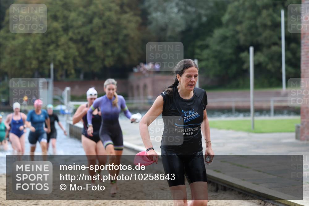 13.09.2026 - Stadtparktriathlon Mo-Foto http://msf.ph/oto/10258643 13.09.2026 11:13:37 Schwimmen 724, 728, 737, 740, 741, 747, 750, 757, 805, 812, 822, 825, 826 meine-sportfotos.de