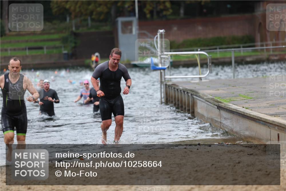 13.09.2026 - Stadtparktriathlon Mo-Foto http://msf.ph/oto/10258664 13.09.2026 11:54:03 Schwimmen 960, 961, 995, 1011, 1045 meine-sportfotos.de