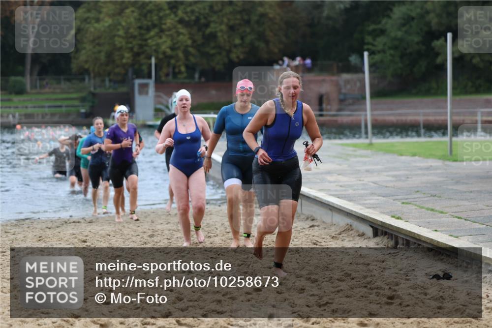 13.09.2026 - Stadtparktriathlon Mo-Foto http://msf.ph/oto/10258673 13.09.2026 11:13:41 Schwimmen 728, 737, 740, 741, 748, 750, 751, 757, 767, 805, 812, 822, 825, 826, 828 meine-sportfotos.de