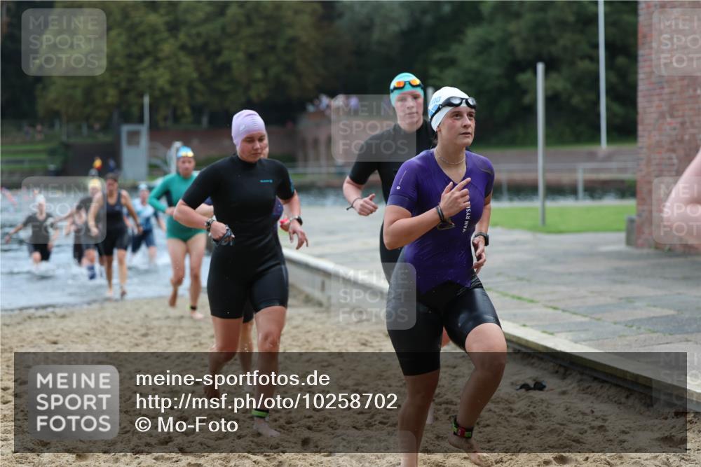 13.09.2026 - Stadtparktriathlon Mo-Foto http://msf.ph/oto/10258702 13.09.2026 11:13:45 Schwimmen 728, 737, 740, 741, 745, 748, 751, 757, 767, 805, 822, 825, 828 meine-sportfotos.de