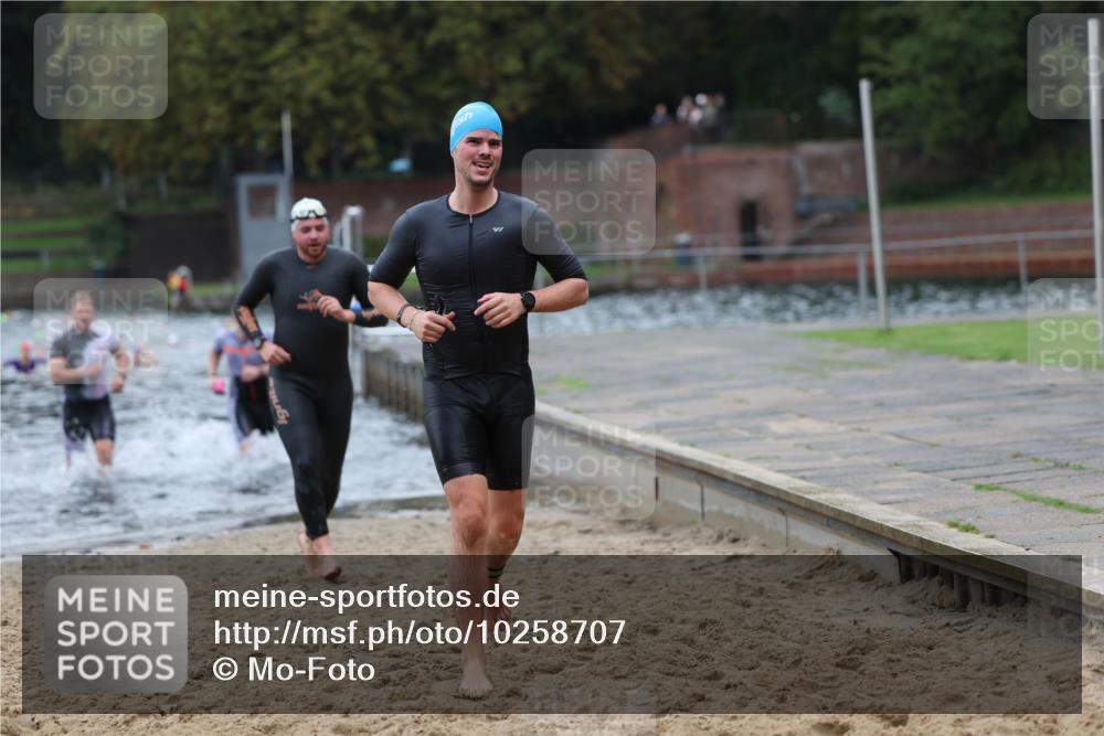 13.09.2026 - Stadtparktriathlon Mo-Foto http://msf.ph/oto/10258707 13.09.2026 11:54:13 Schwimmen 960, 961, 975, 1005, 1011, 1061 meine-sportfotos.de