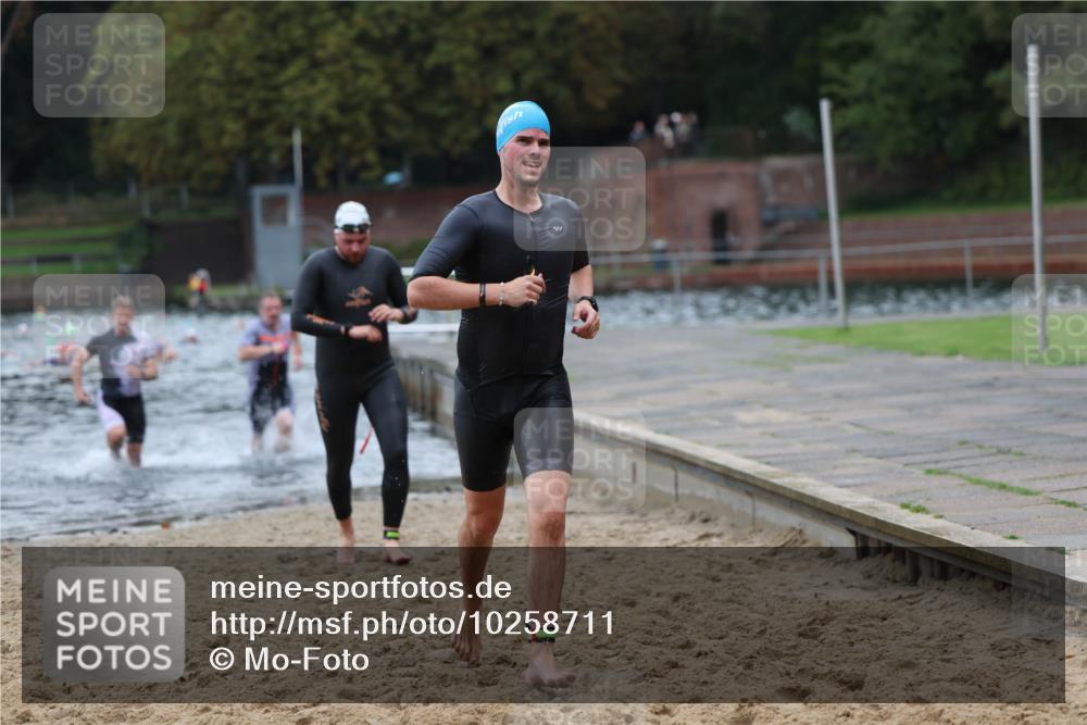 13.09.2026 - Stadtparktriathlon Mo-Foto http://msf.ph/oto/10258711 13.09.2026 11:54:13 Schwimmen 960, 961, 975, 1005, 1011, 1061 meine-sportfotos.de